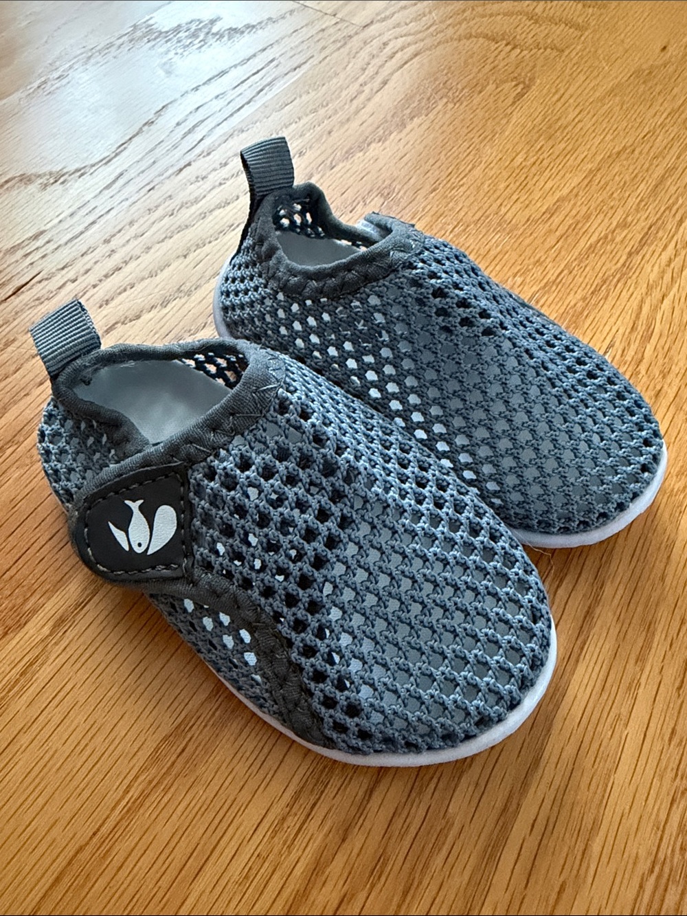 NEW FEETCITY MeshWater Shoes - Gray